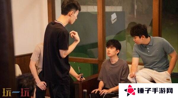 真人互动式电影游戏《光影人生》现已正式发售